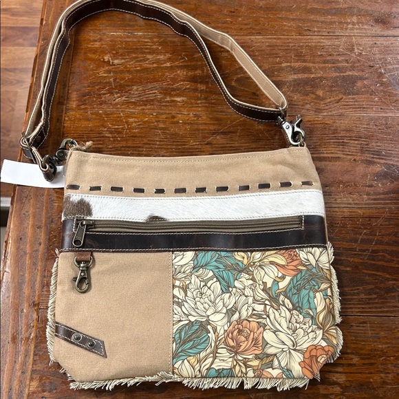 Floral Patchwork and Cowhide Crossbody - Sixtease - Picture 1 of 10